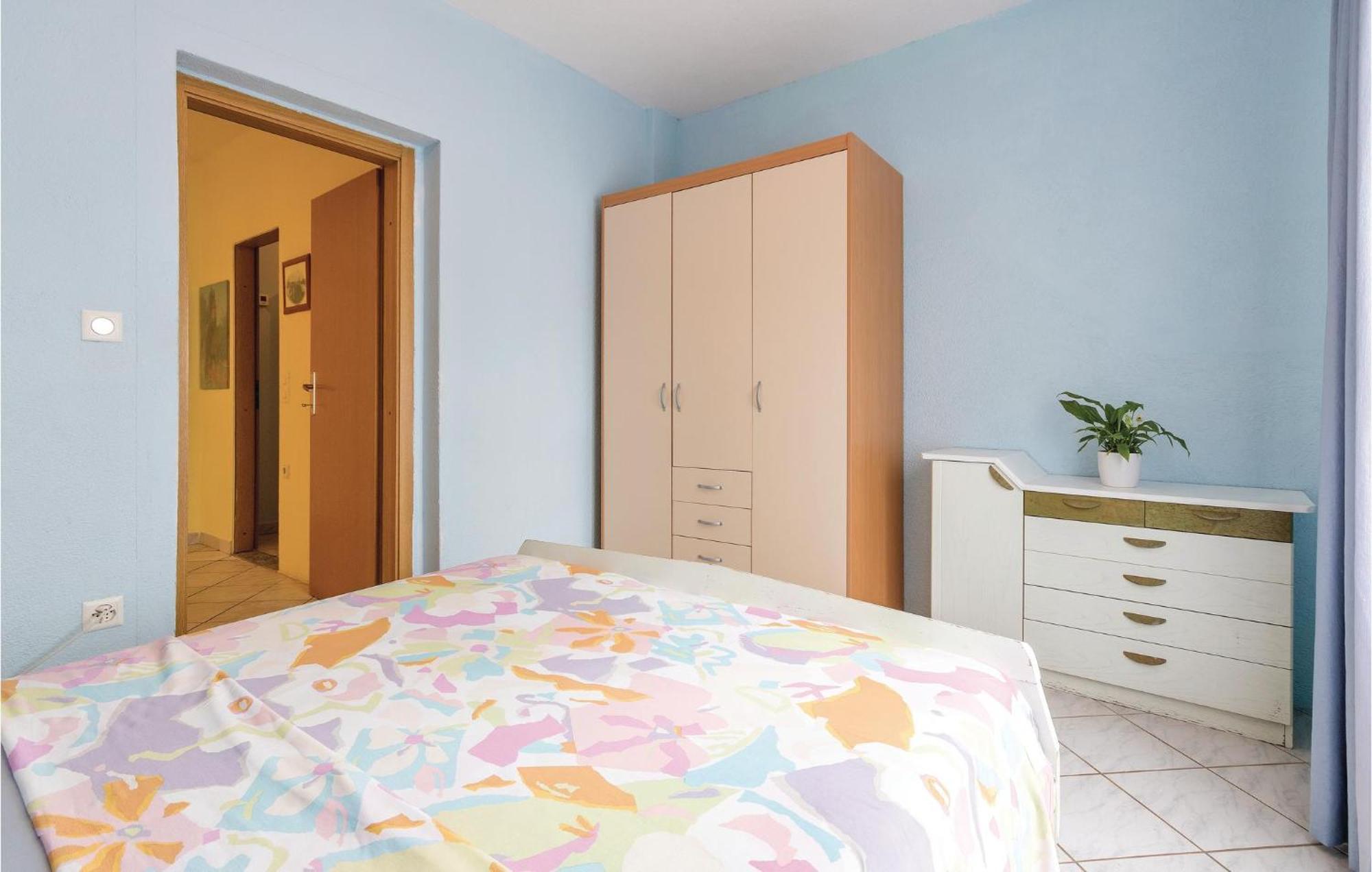 4 Bedroom Beautiful Apartment In Štinjan Exteriér fotografie