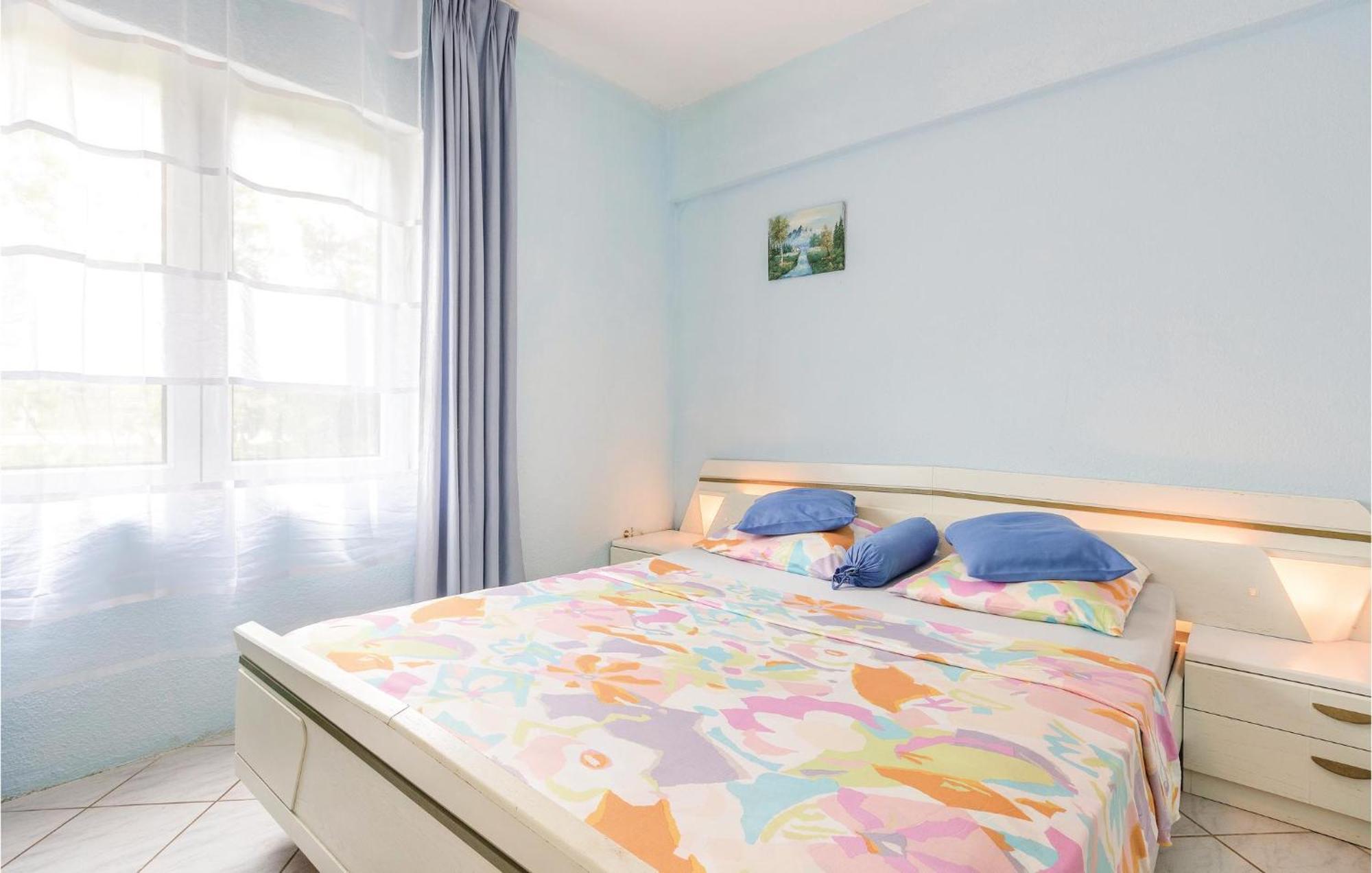 4 Bedroom Beautiful Apartment In Štinjan Exteriér fotografie